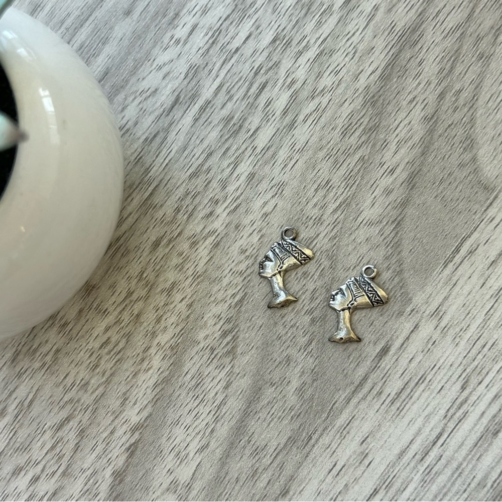 Queen Nefertiti Head Pendant Charms